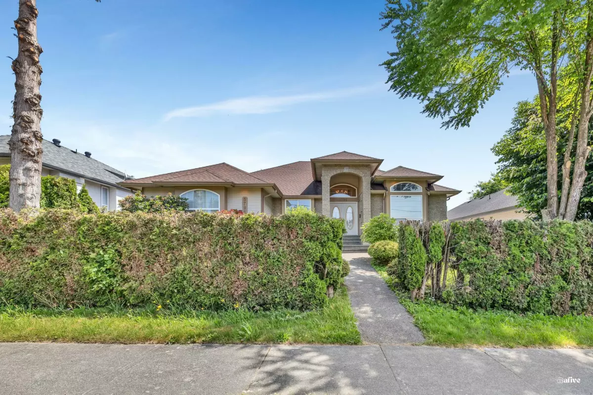 Exterior Front Photo of 5796 168 Street, Surrey, BC
