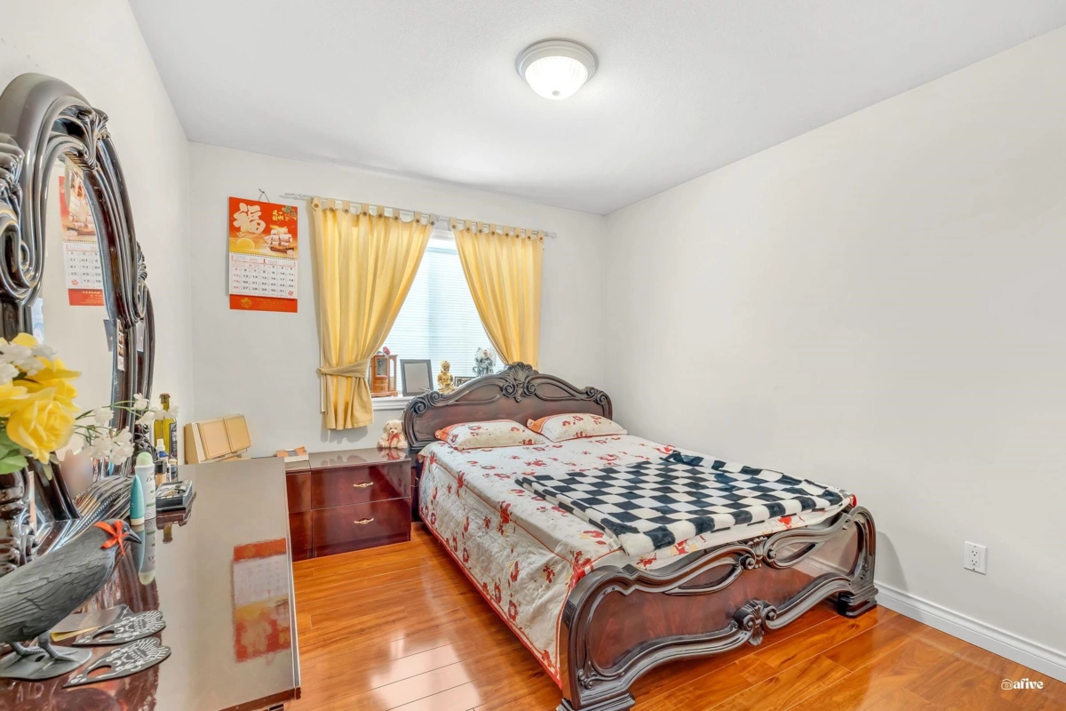 Office / Den Photo of 5796 168 Street, Surrey, BC