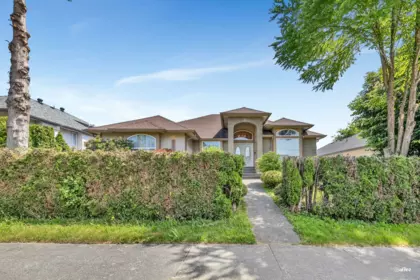 5796 168 Street, Surrey, BC, Surrey — Single Family Residence for sale