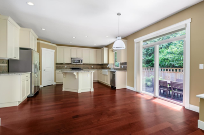 14208 36a Avenue, Surrey, BC, Surrey — Single Family Residence for sale