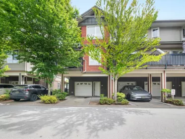 56 7088 191 Street, Surrey, BC, Surrey — Townhouse for sale