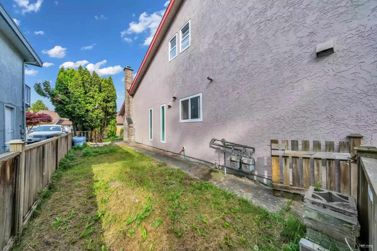 Bedroom 2 Photo of 4631 Dallyn Road, Richmond, BC