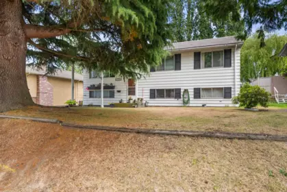 9668 124a Street, Surrey, BC, Surrey — Single Family Residence for sale