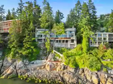 5225 Gulf Place, West Vancouver, BC, Lions Bay — 4 bed single family residence for sale