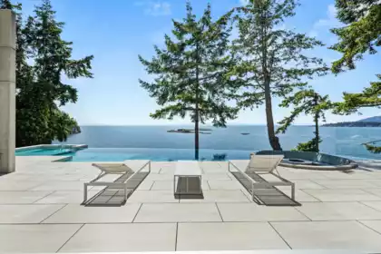 Outdoor Deck Photo of 5225 Gulf Place, West Vancouver, BC