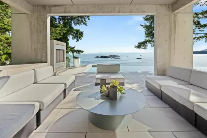Swimming Pool Photo of 5225 Gulf Place, West Vancouver, BC