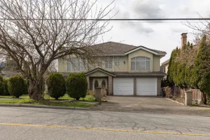 4685 Smith Avenue, Burnaby, BC, Burnaby — Single Family Residence for sale