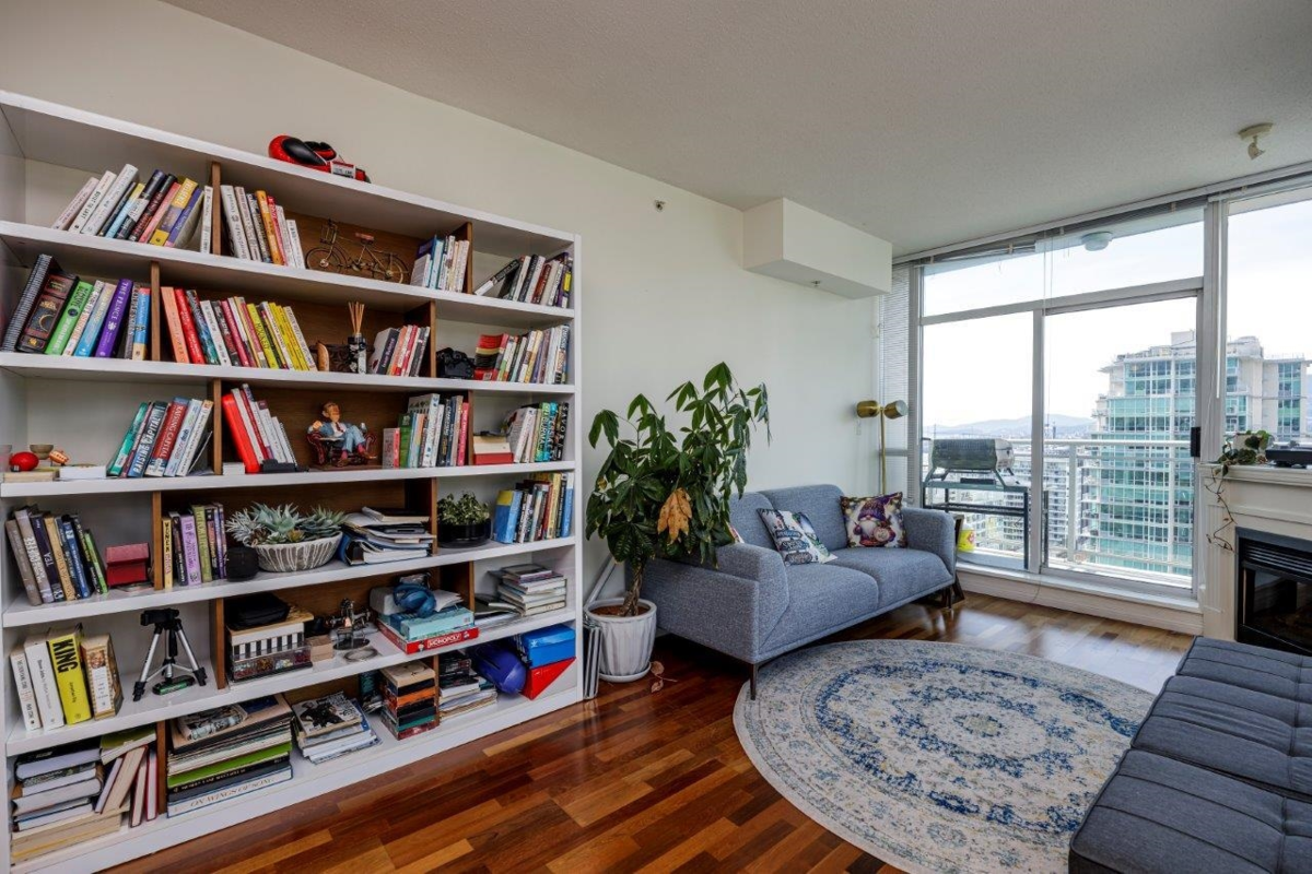 Bedroom 4 Photo of 2107 188 E Esplanade, North Vancouver, BC
