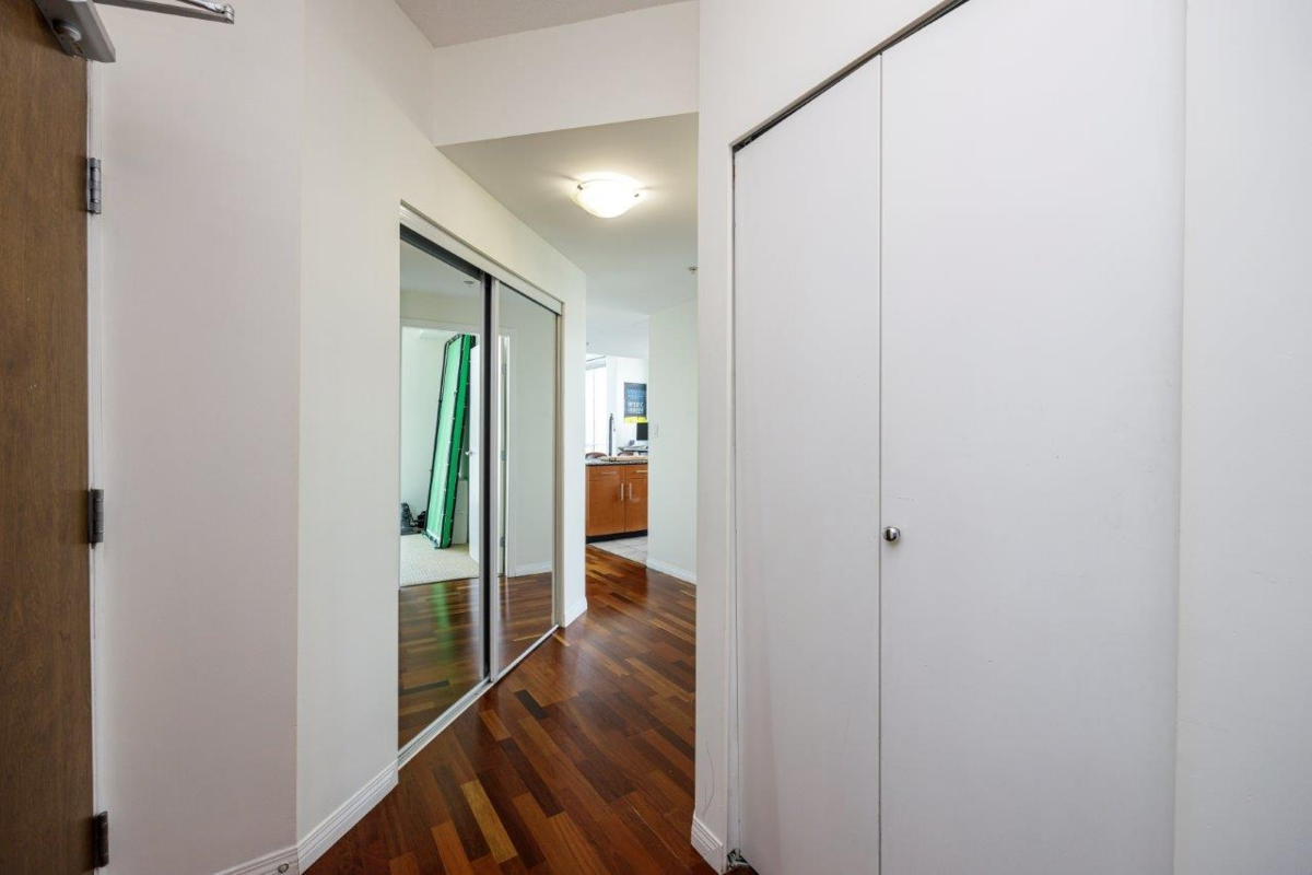 Hallway Photo of 2107 188 E Esplanade, North Vancouver, BC