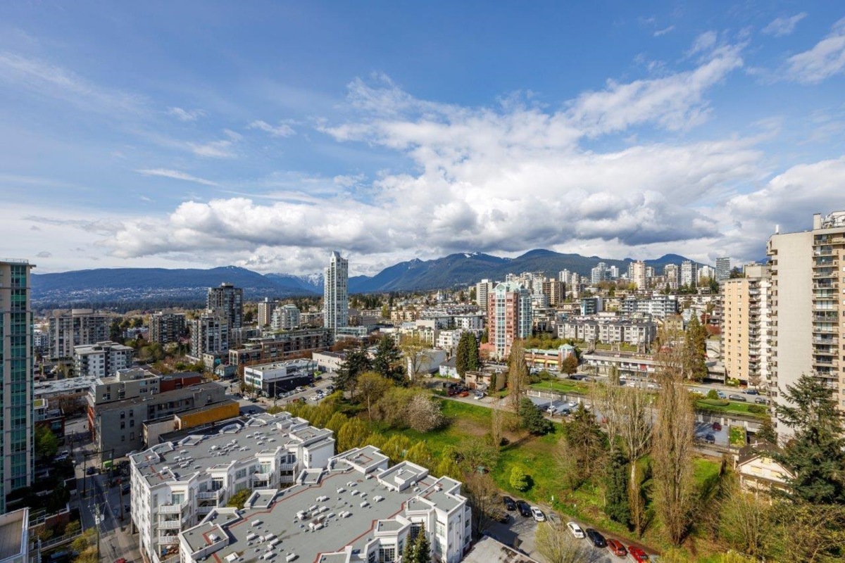 Laundry Room Photo of 2107 188 E Esplanade, North Vancouver, BC