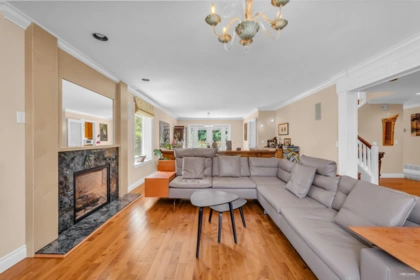 929 Melbourne Avenue, North Vancouver, BC, North Vancouver — Single Family Residence for sale