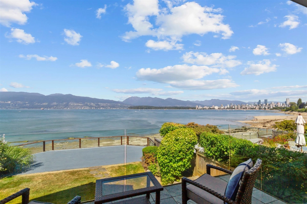 Family Room Photo of 3131 Point Grey Road, Vancouver, BC