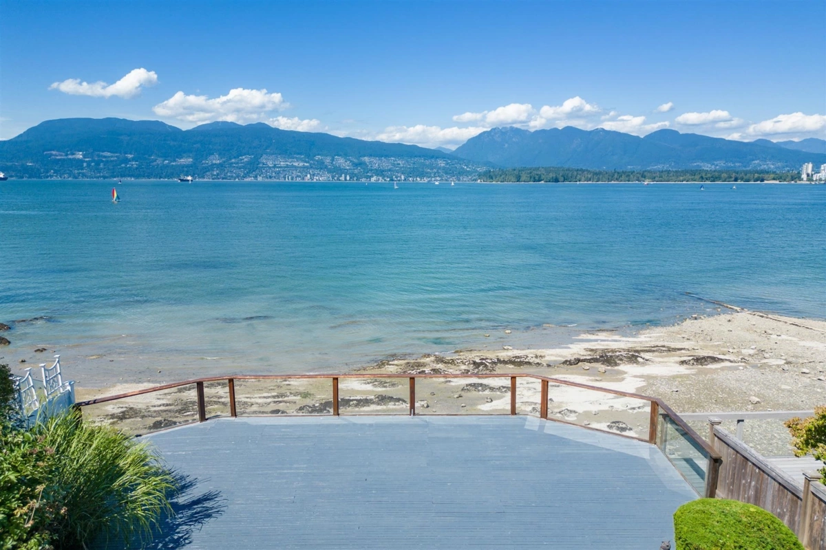 Front Yard Photo of 3131 Point Grey Road, Vancouver, BC