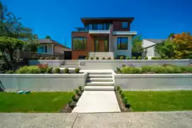 827 Chestnut Street, New Westminster, BC