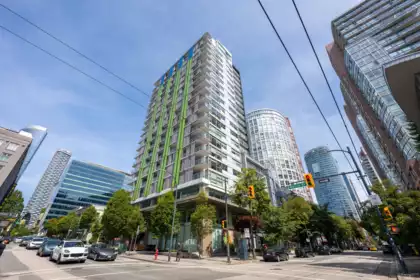 2101 999 Seymour Street, Vancouver, BC, Vancouver — Apartment/Condo for sale