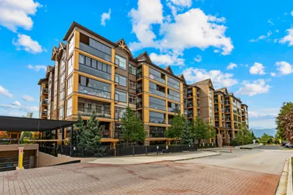 527A 8157 207 Street, Langley, BC, Langley — Apartment/Condo for sale