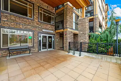 527A 8157 207 Street, Langley, BC, Langley — Apartment/Condo for sale