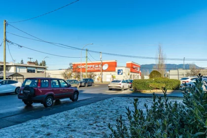Swimming Pool Photo of 311 12464 191b Street, Pitt Meadows, BC