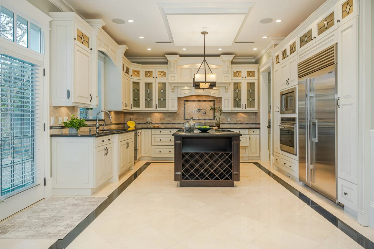 Primary Bathroom Photo of 1657 W 58th Avenue, Vancouver, BC