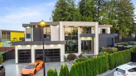 6127 152a Street, Surrey, BC, Surrey — Single Family Residence for sale