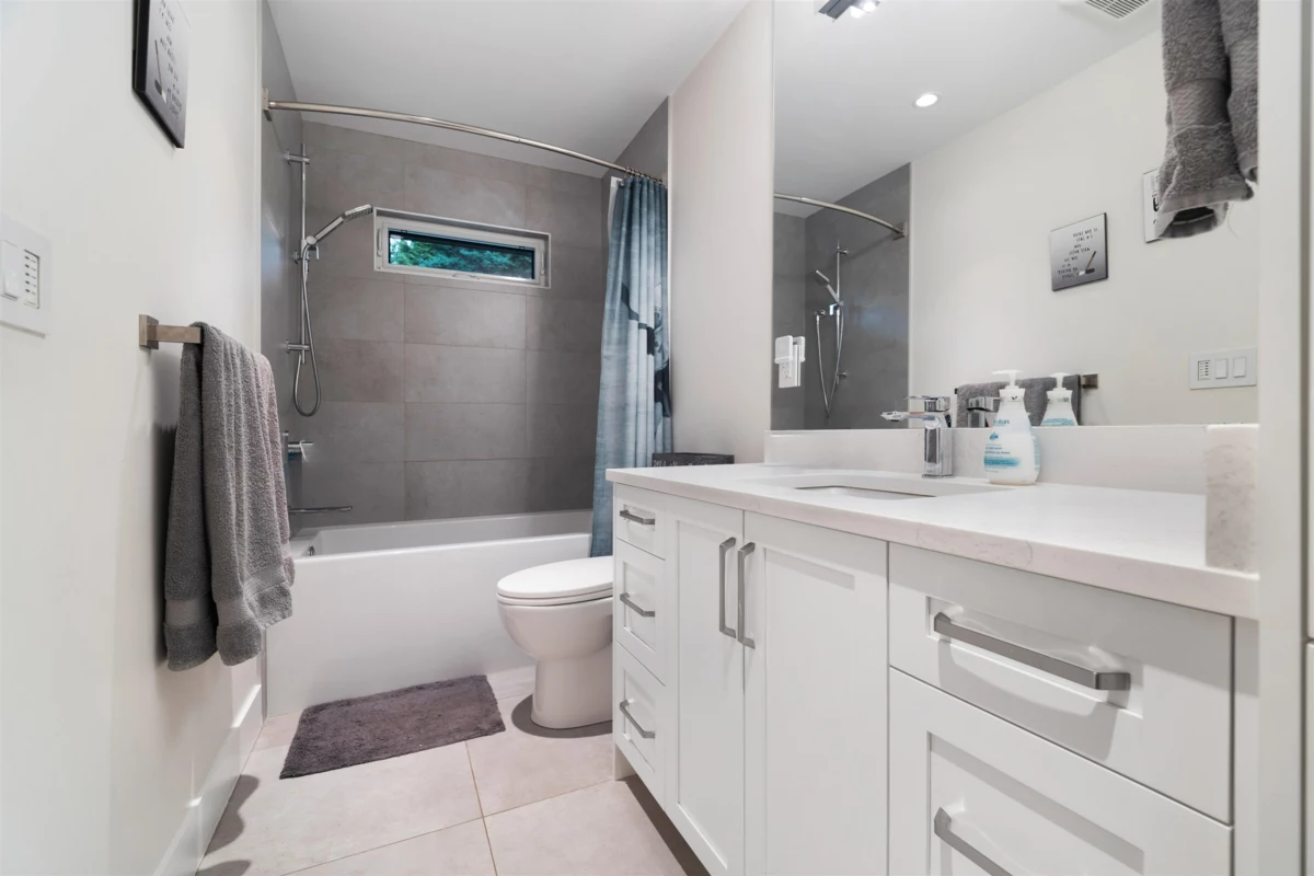 Office / Den Photo of 2488 Belloc Street, North Vancouver, BC