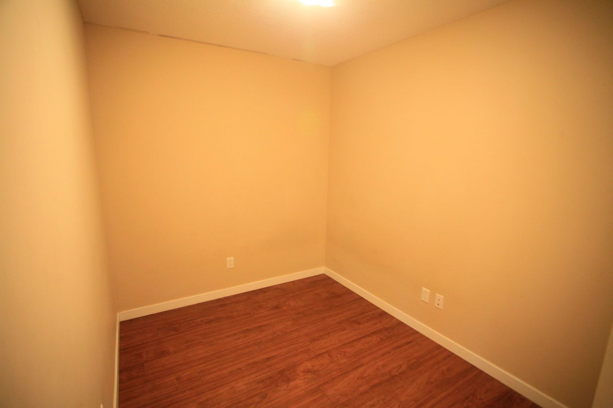 Breakfast Nook Photo of 701 4400 Buchanan Street, Burnaby, BC