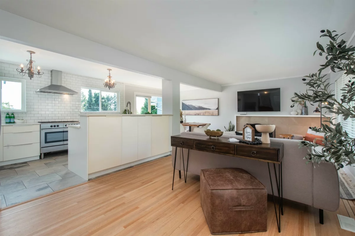 Dining Area Photo of 1179 Cloverley Street, North Vancouver, BC