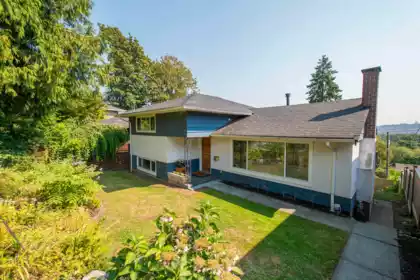 1179 Cloverley Street, North Vancouver, BC, North Vancouver — Single Family Residence for sale