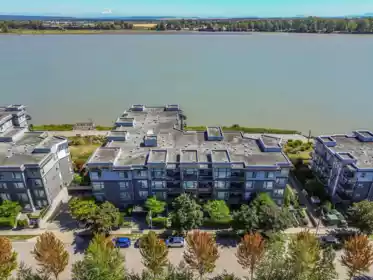 205 14100 Riverport Way, Richmond, BC, Richmond — Apartment/Condo for sale