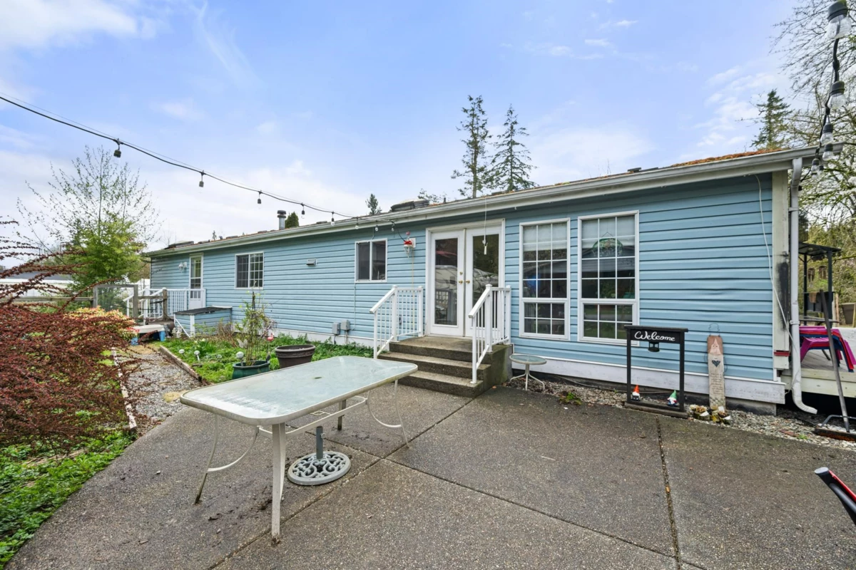 Breakfast Nook Photo of 3674 224 Street, Langley, BC