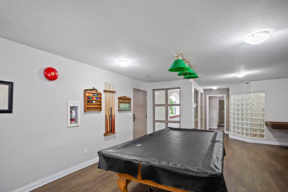Entry Foyer Photo of 313 3172 Gladwin Road, Abbotsford, BC