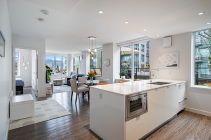 306 209 E 7th Avenue, Vancouver, BC, Vancouver — Apartment/Condo for sale