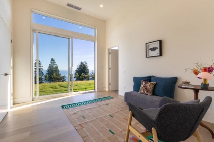 Outdoor Patio Photo of 980 Gower Point Road, Gibsons, BC