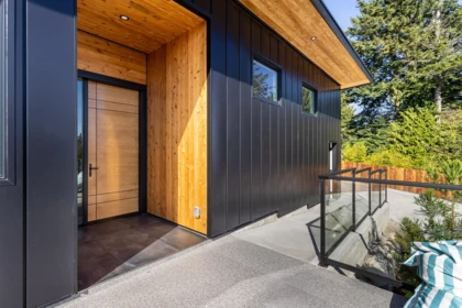Primary Bedroom Photo of 980 Gower Point Road, Gibsons, BC