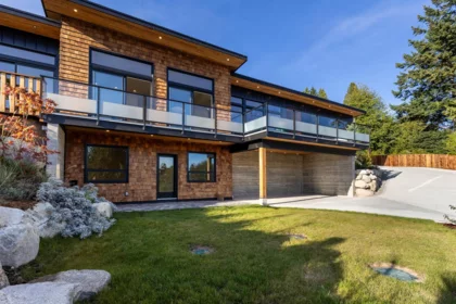 Swimming Pool Photo of 980 Gower Point Road, Gibsons, BC