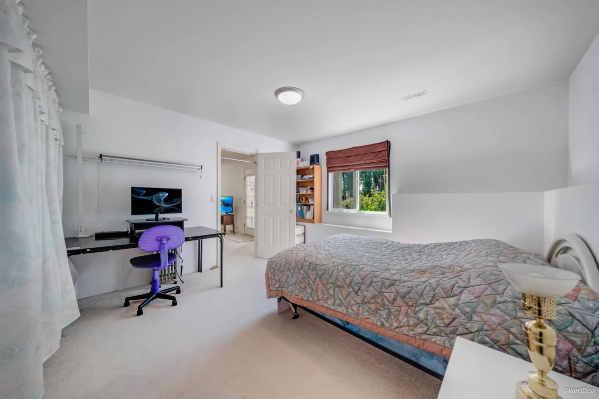 Hot Tub / Spa Photo of 2870 Stanley Place, Coquitlam, BC