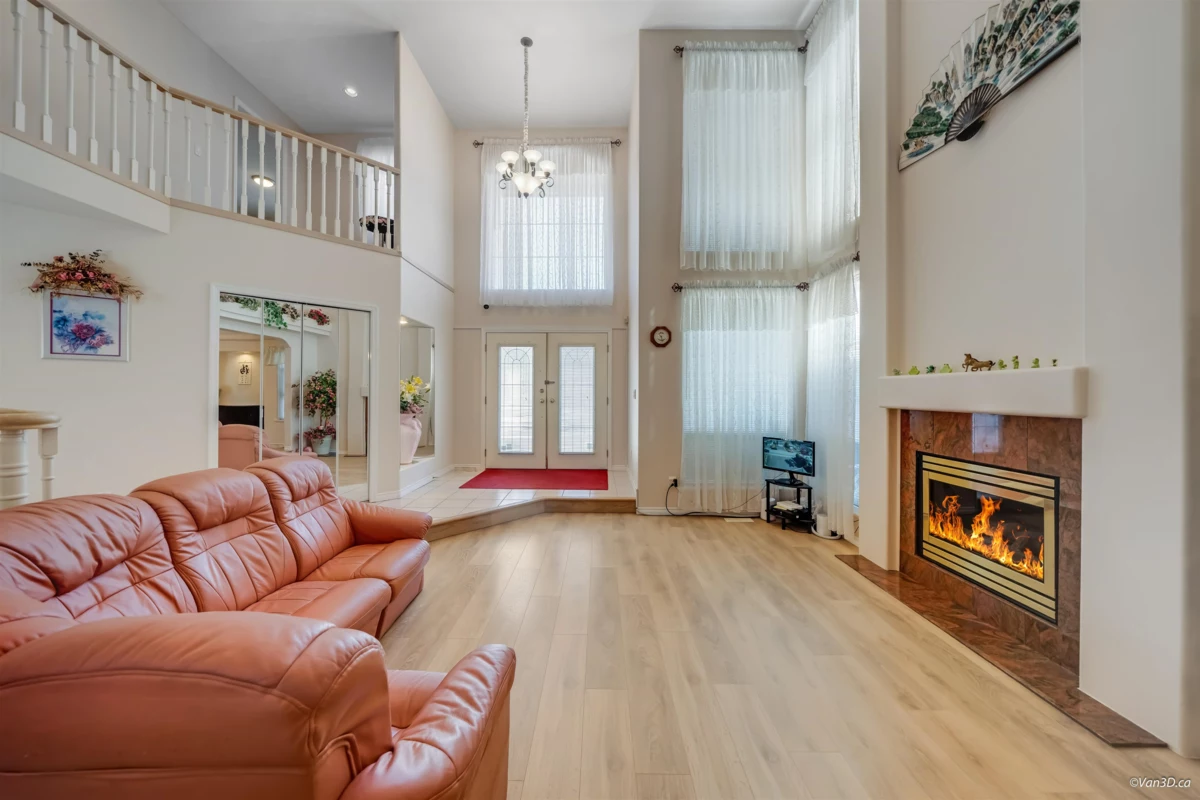 Kitchen Photo of 2870 Stanley Place, Coquitlam, BC