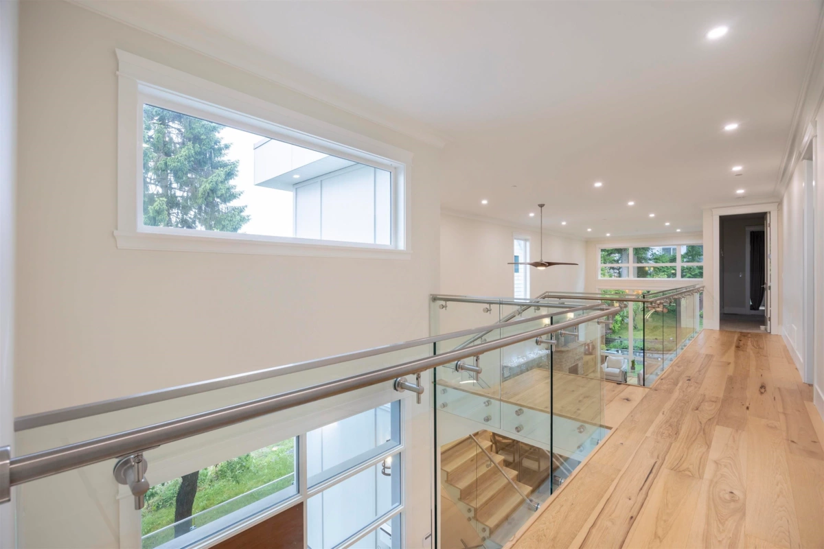 Guest Bathroom Photo of 1245 Kent Street, White Rock, BC