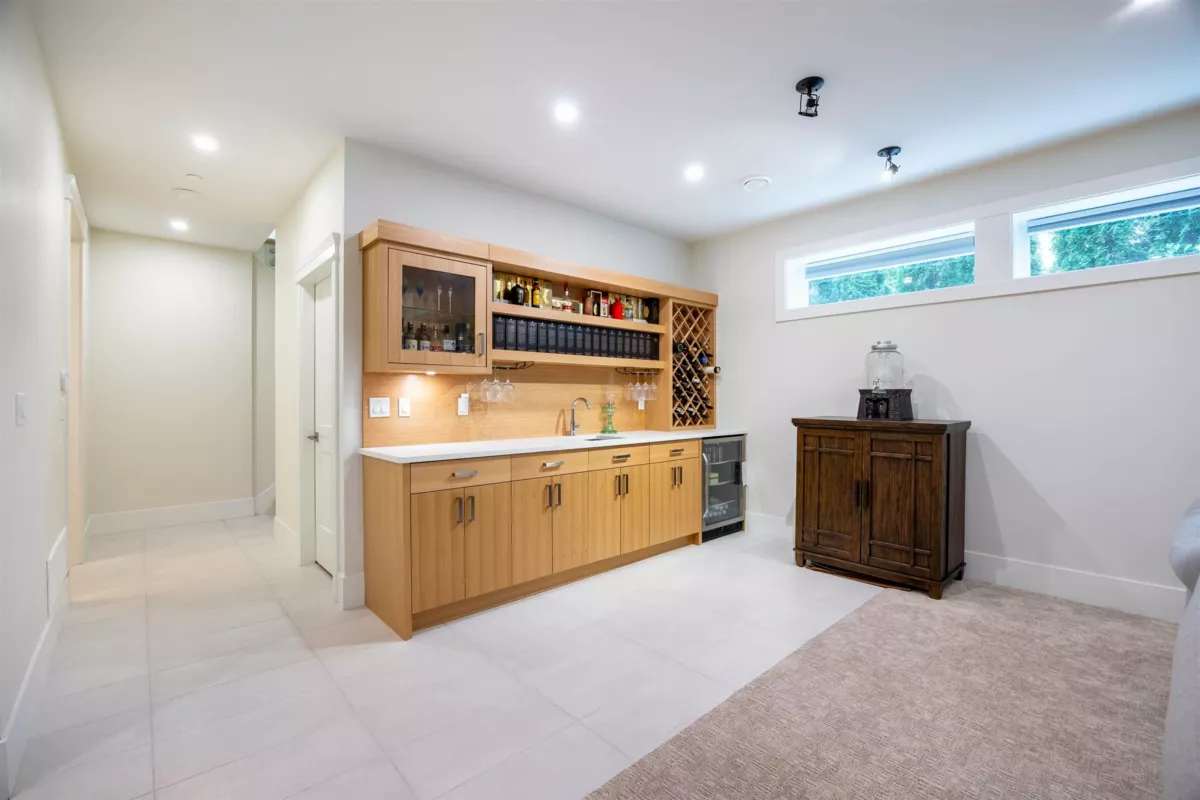 Outdoor Deck Photo of 1245 Kent Street, White Rock, BC