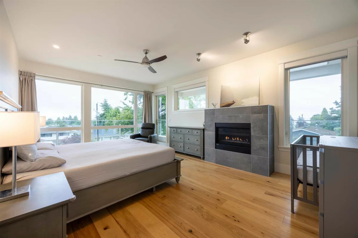 Staircase Photo of 1245 Kent Street, White Rock, BC