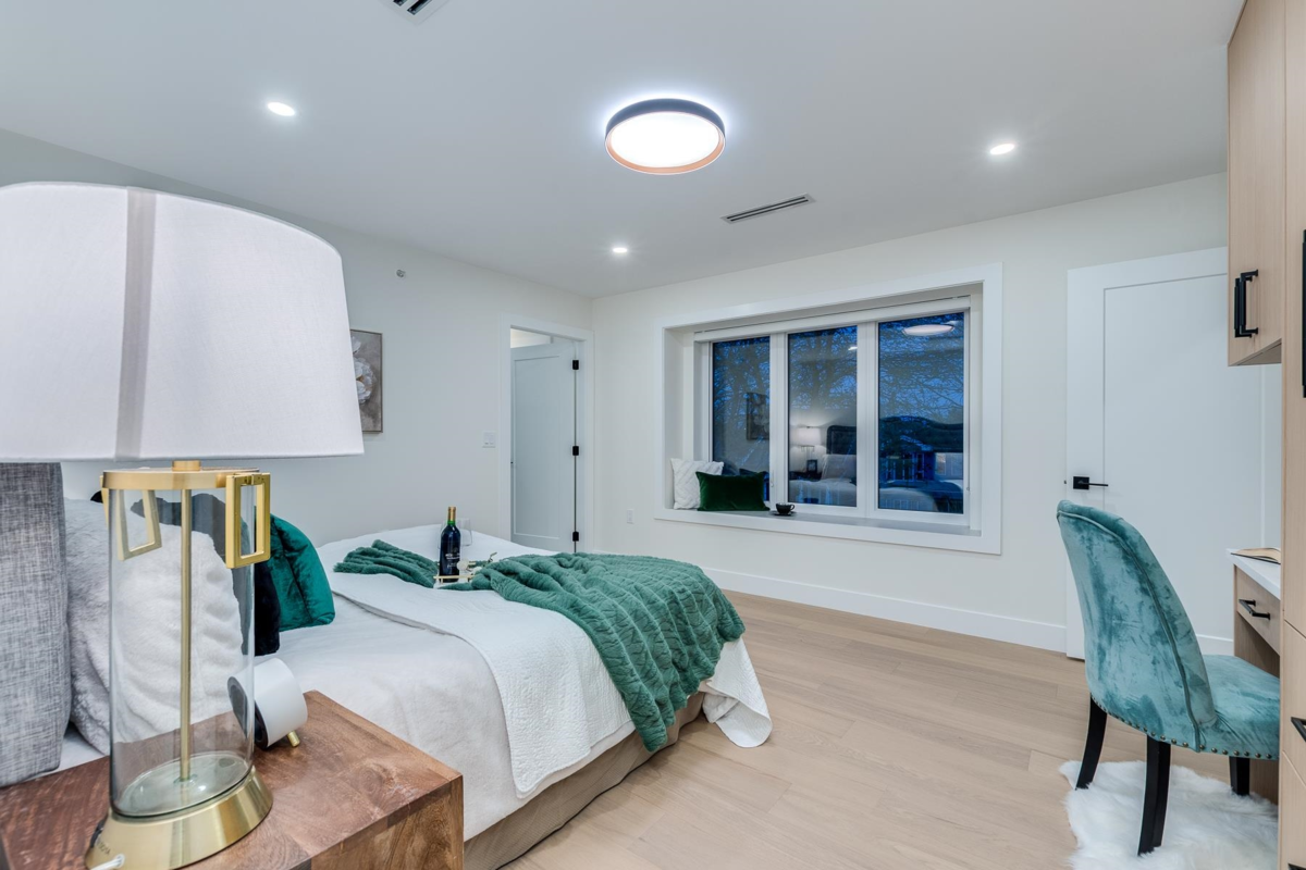 Bedroom 4 Photo of 1 5461 Rhodes Street, Vancouver, BC