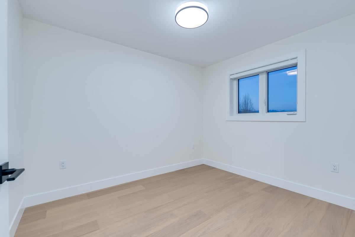 Laundry Room Photo of 1 5461 Rhodes Street, Vancouver, BC