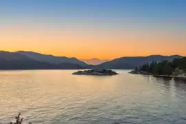 6275 Taylor Drive, West Vancouver, BC