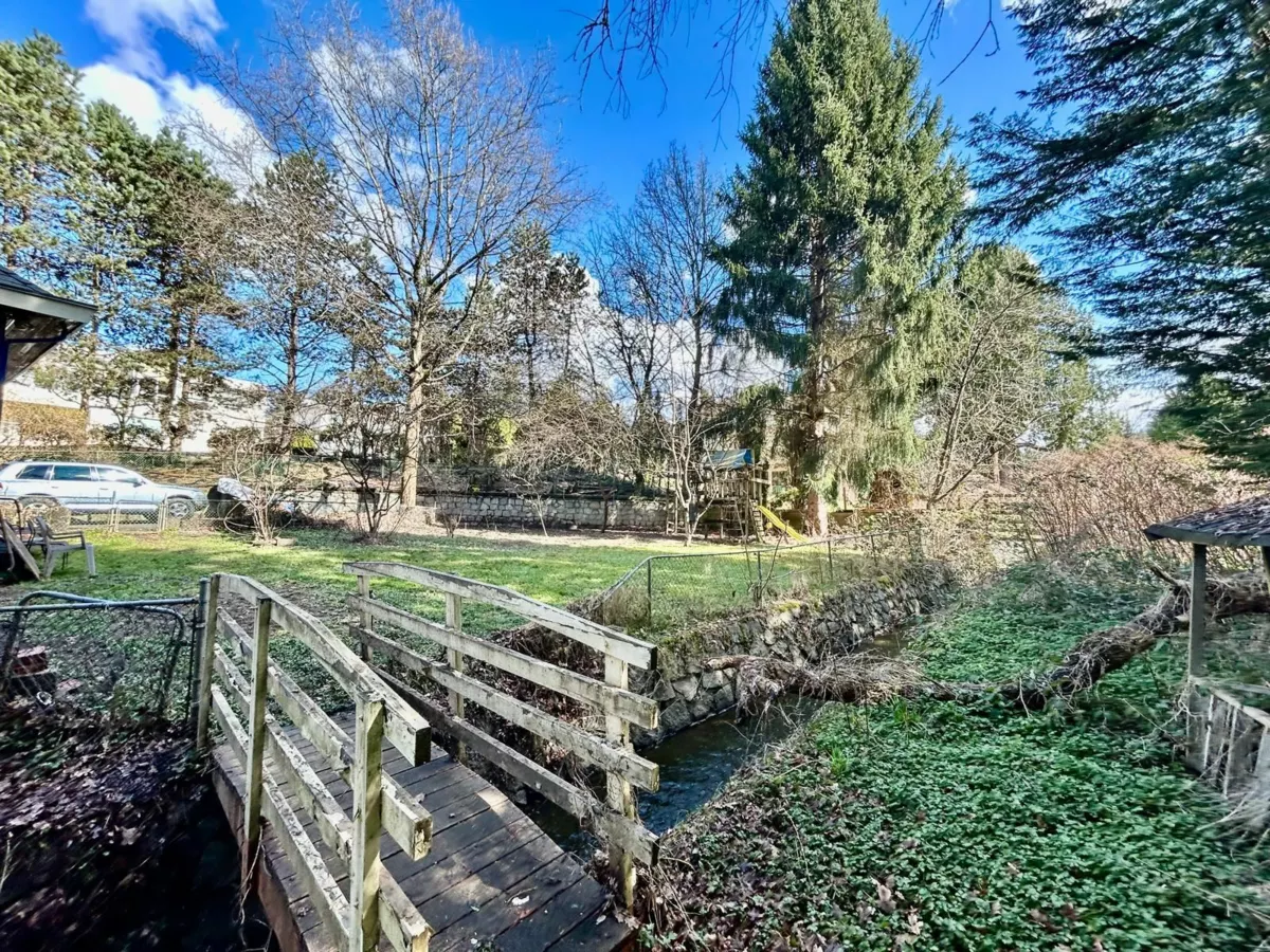 Loft / Bonus Room Photo of 5280 Sperling Avenue, Burnaby, BC