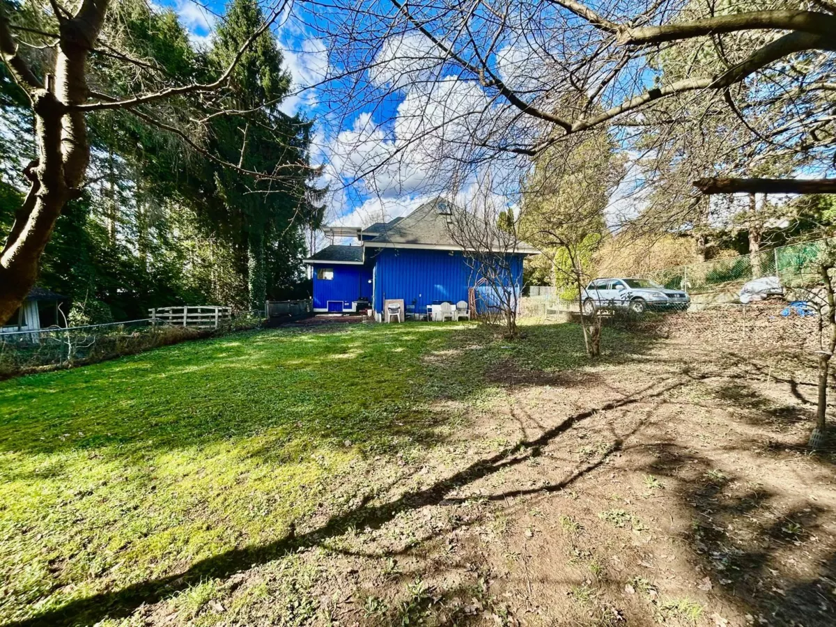 Powder Room Photo of 5280 Sperling Avenue, Burnaby, BC