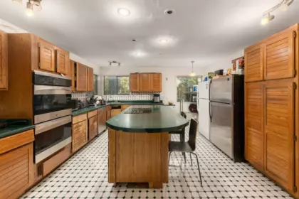 5280 Sperling Avenue, Burnaby, BC