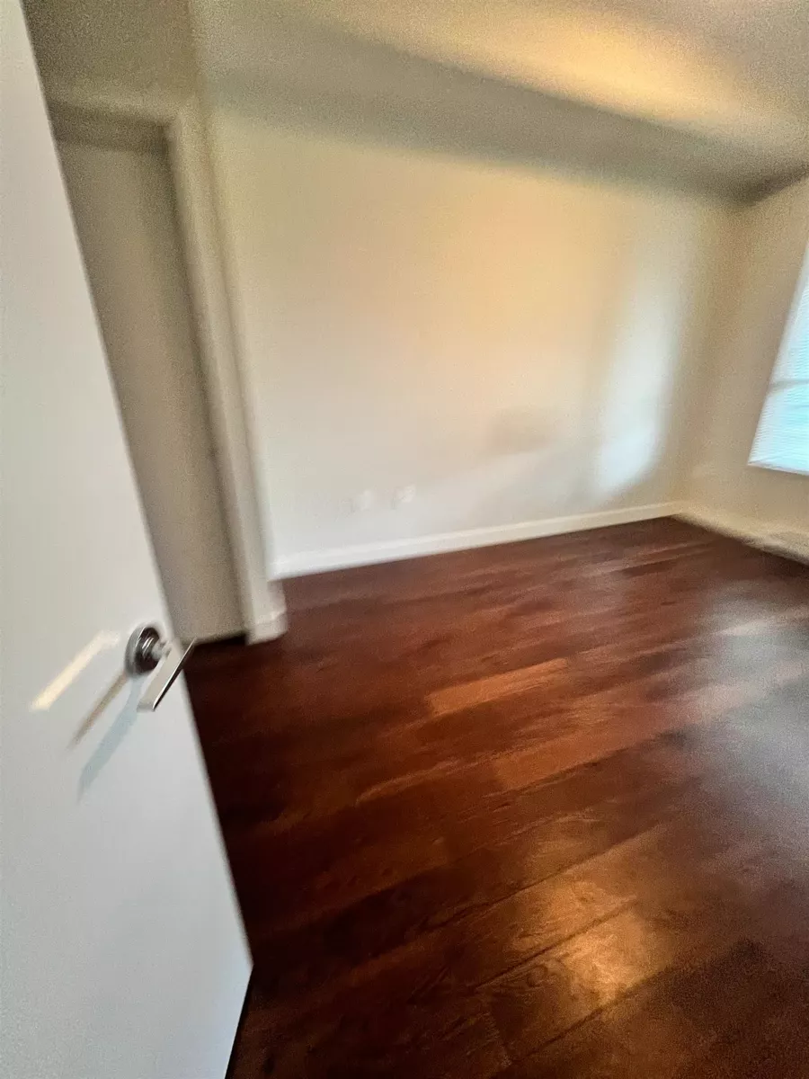 Breakfast Nook Photo of 302 12409 Harris Road, Pitt Meadows, BC