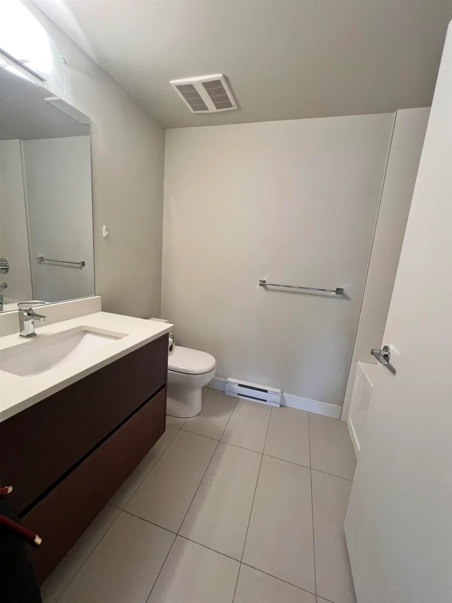 Dining Area Photo of 302 12409 Harris Road, Pitt Meadows, BC