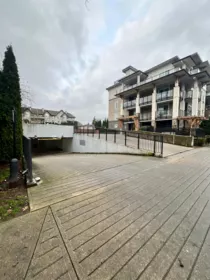 302 12409 Harris Road, Pitt Meadows, BC, Pitt Meadows — Apartment/Condo for sale