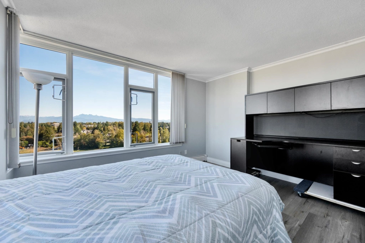 Basement Recreation Room Photo of 1702 13880 101st Avenue, Surrey, BC